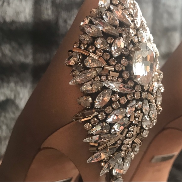 Badgley Mischka Kiara Satin Platform Pump In Latte - Picture 6 of 8